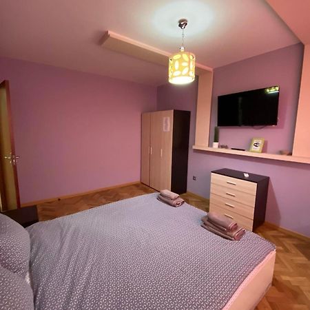 Luxury Apartment Near Varna, Located In Targovishte Buitenkant foto