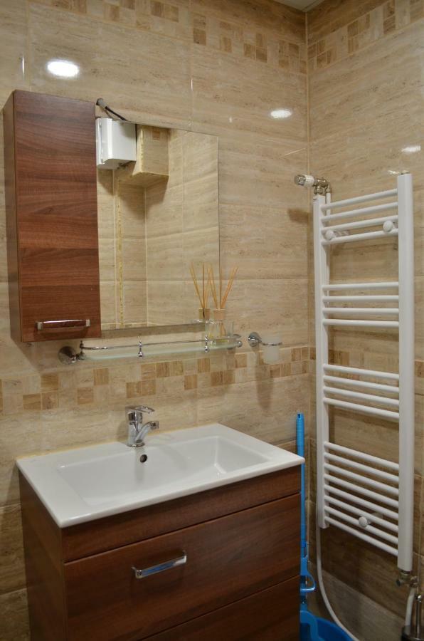 Luxury Apartment Near Varna, Located In Targovishte Buitenkant foto