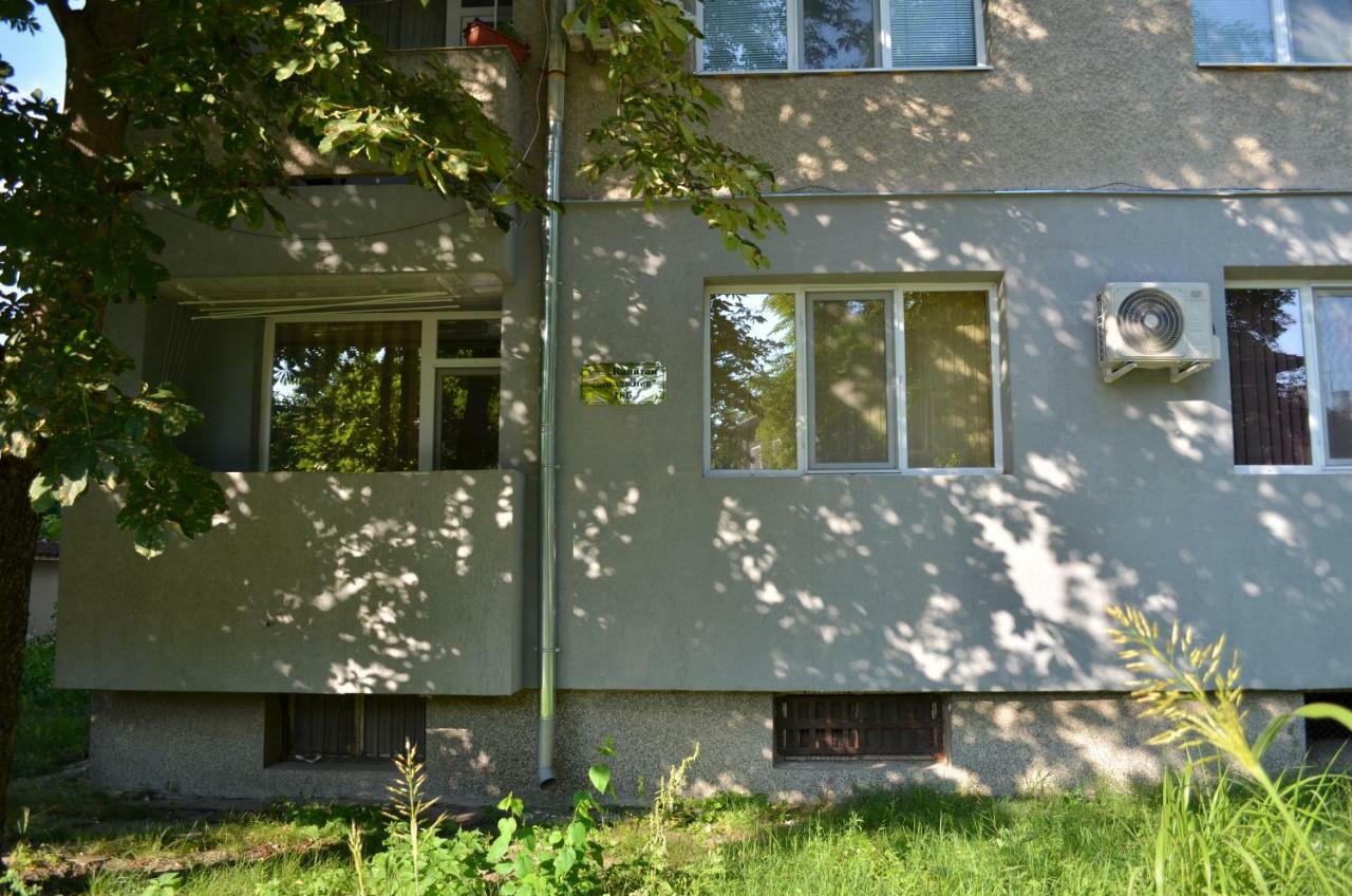 Luxury Apartment Near Varna, Located In Targovishte Buitenkant foto