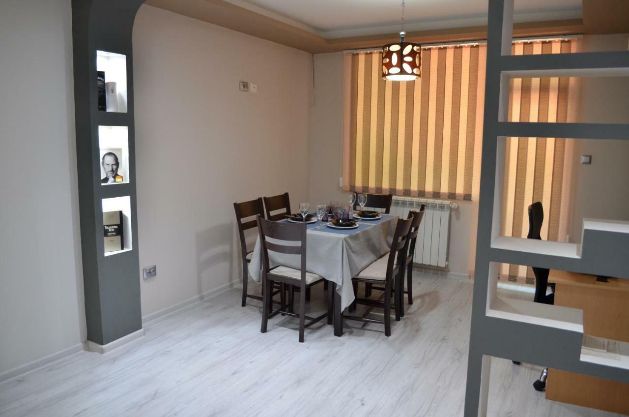 Luxury Apartment Near Varna, Located In Targovishte Buitenkant foto